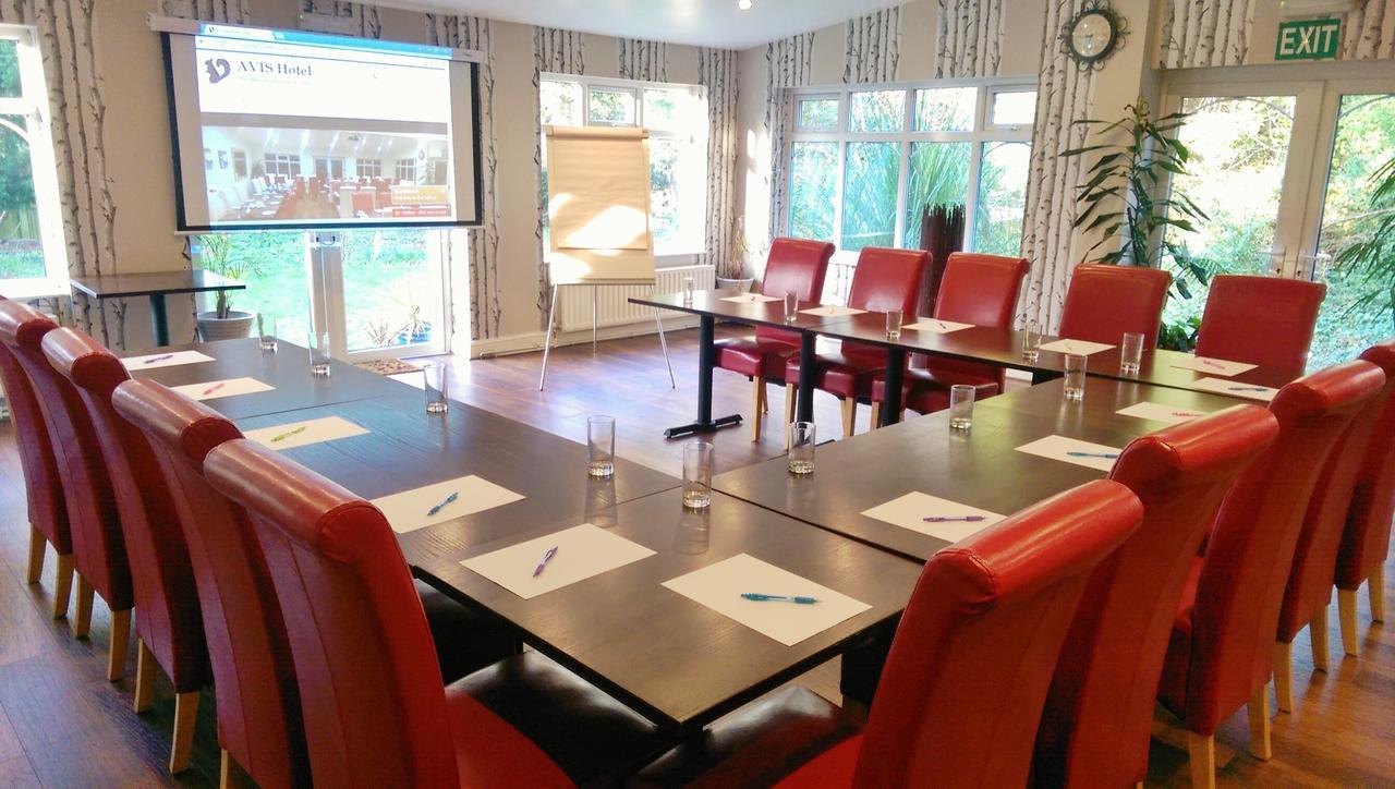 Hotel Avis 3*